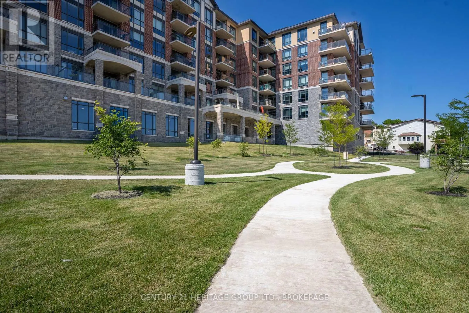 321 - 129B SOUTH STREET, #321