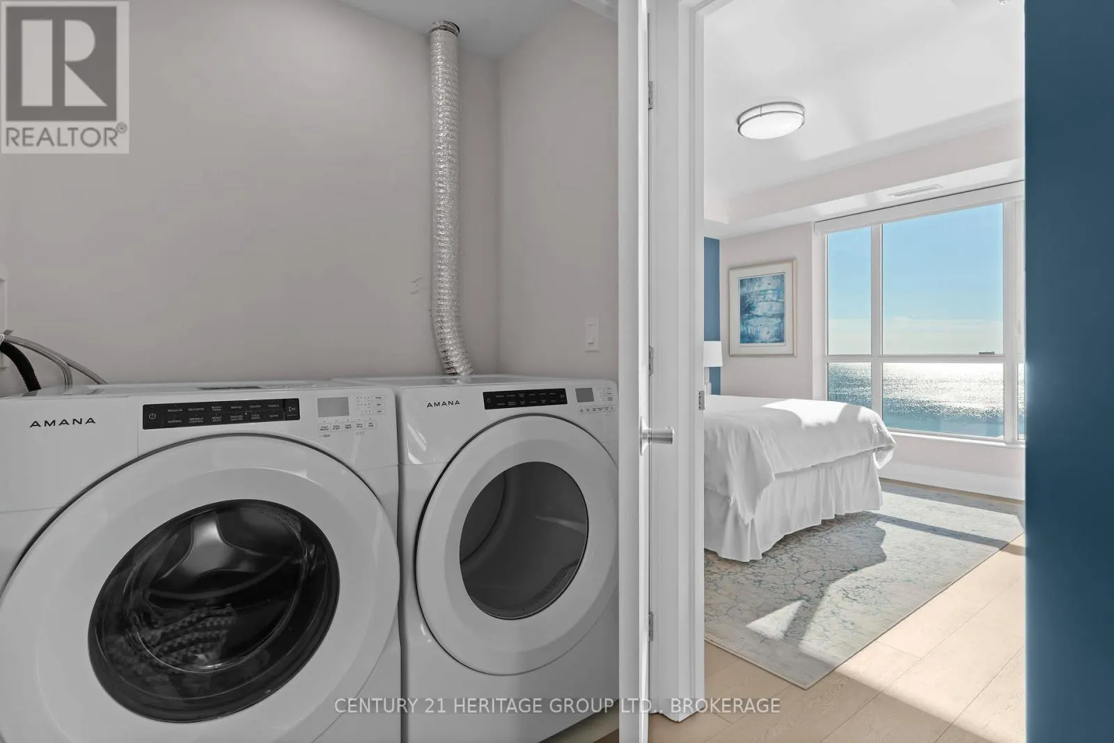 321 - 129B SOUTH STREET, #321