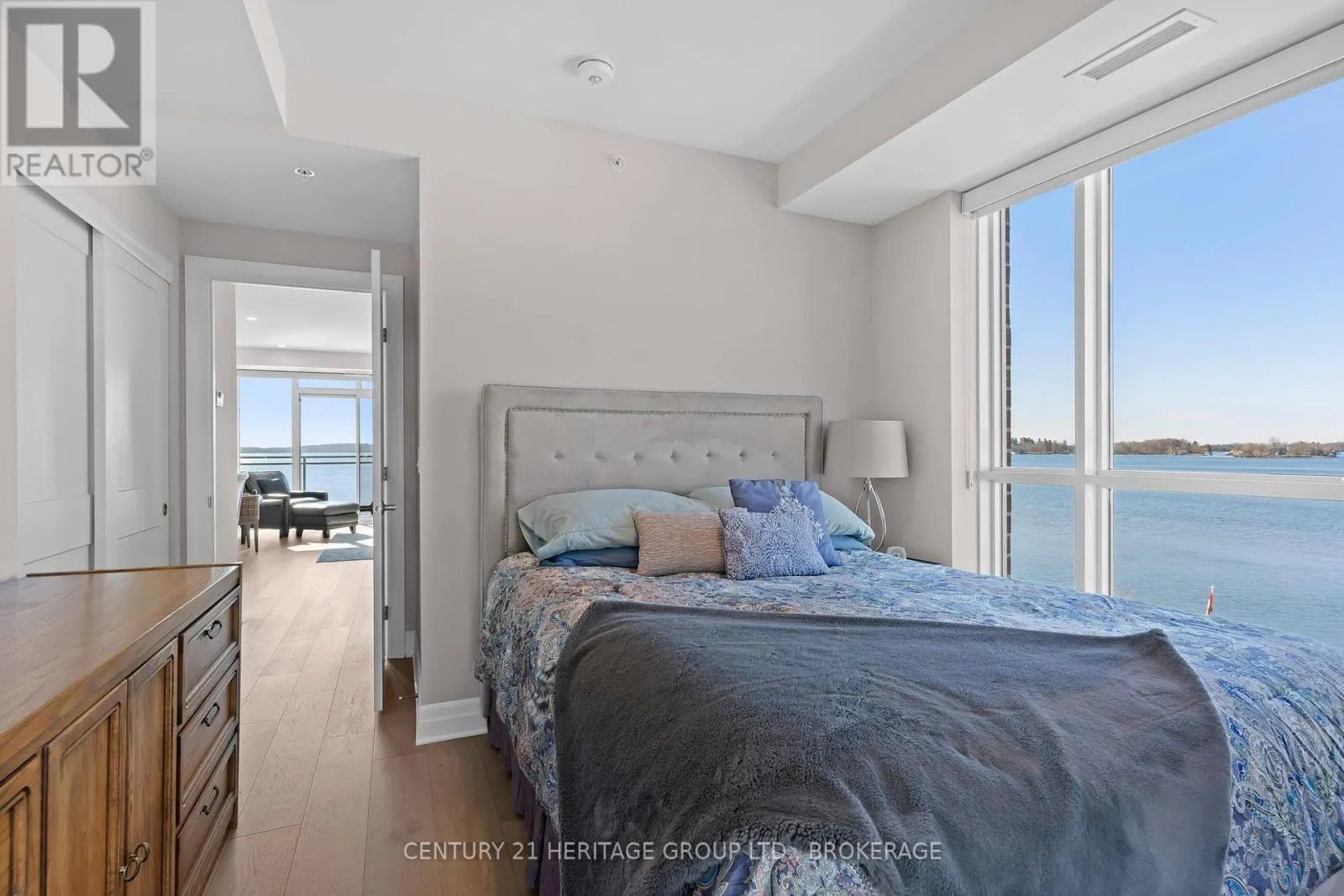 321 - 129B SOUTH STREET, #321