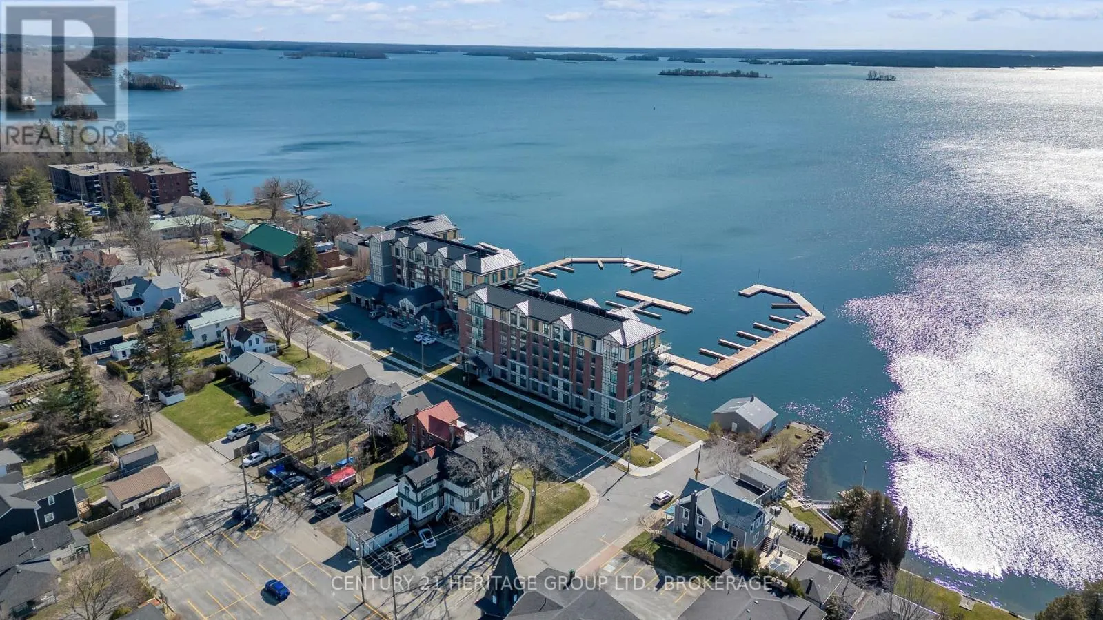 321 - 129B SOUTH STREET, #321
