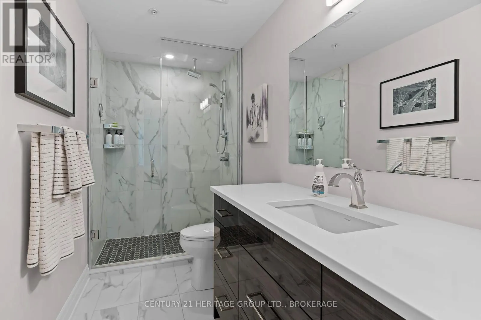 321 - 129B SOUTH STREET, #321