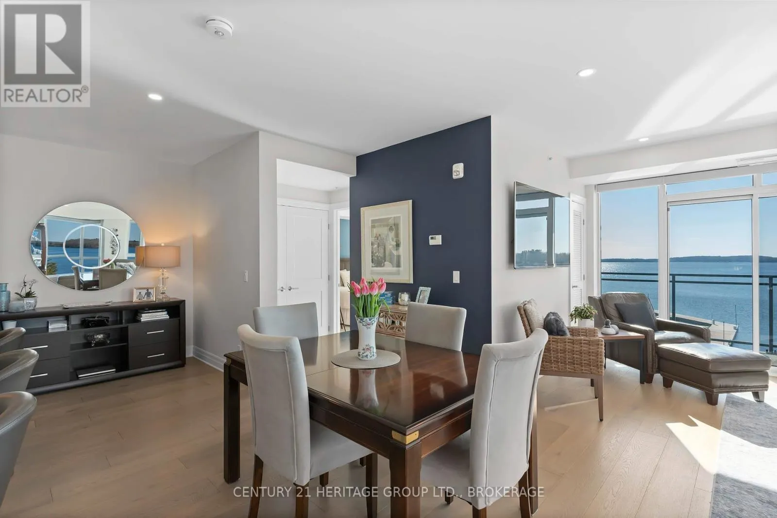 321 - 129B SOUTH STREET, #321