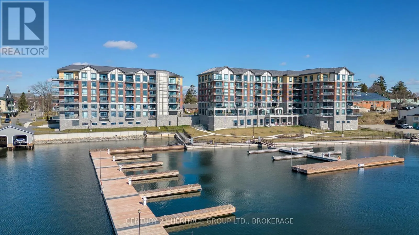 321 - 129B SOUTH STREET, #321