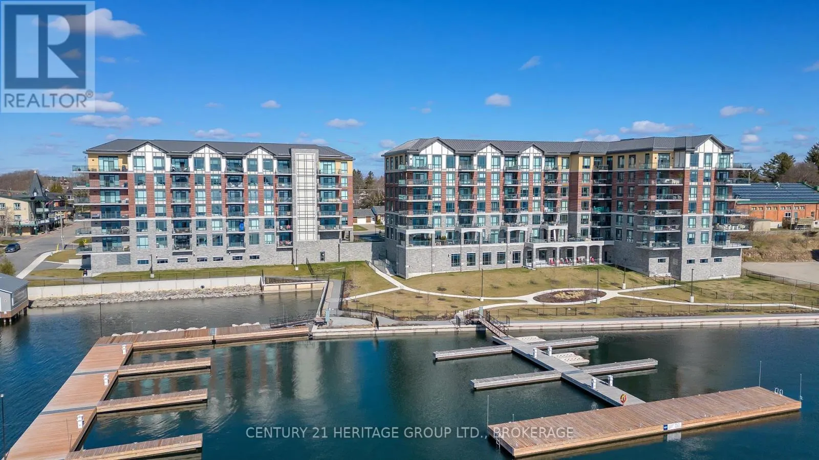 321 - 129B SOUTH STREET, #321