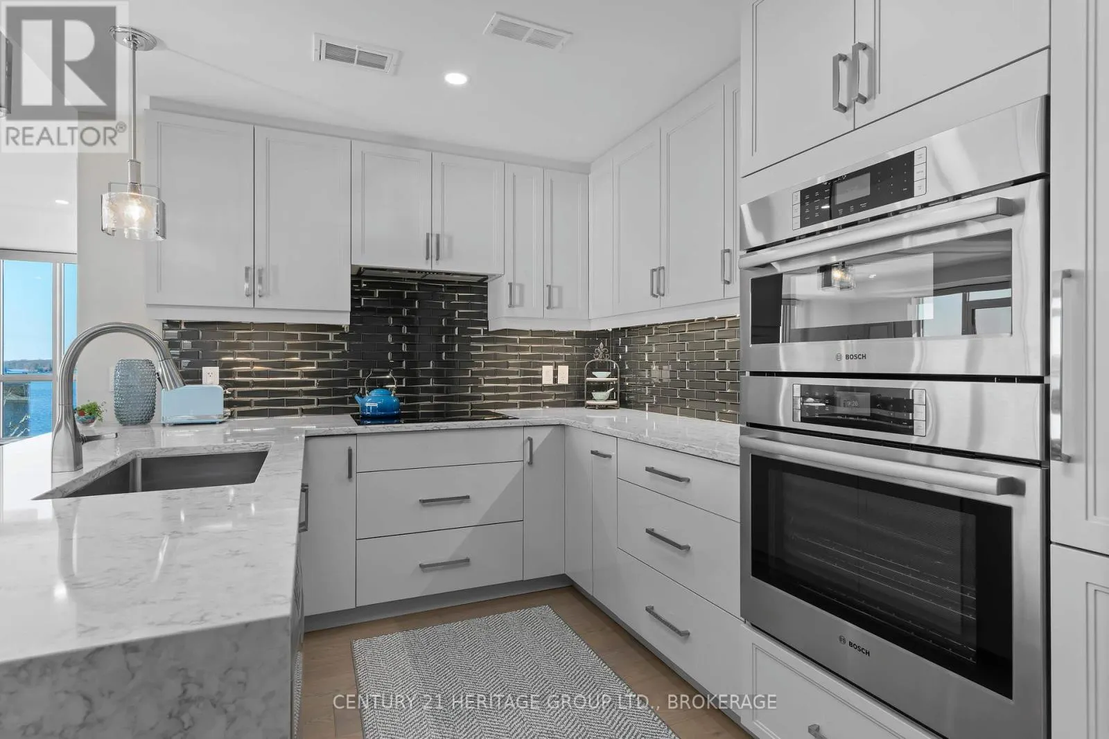321 - 129B SOUTH STREET, #321