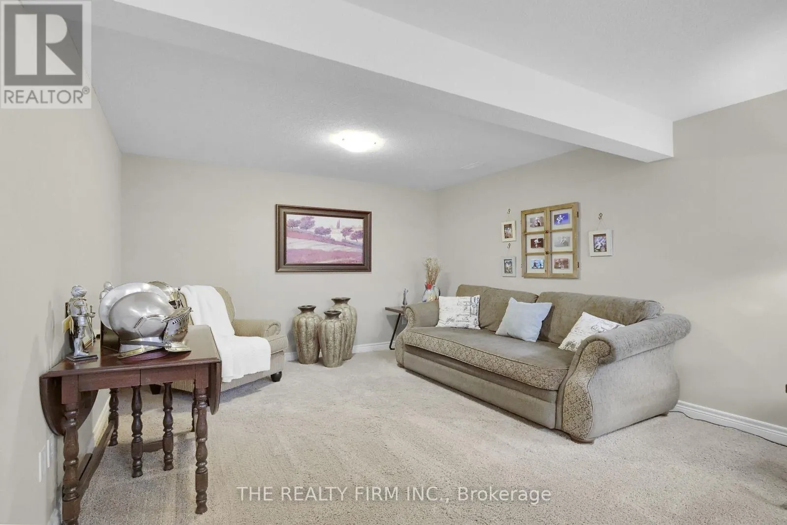 120 PEACH TREE BOULEVARD