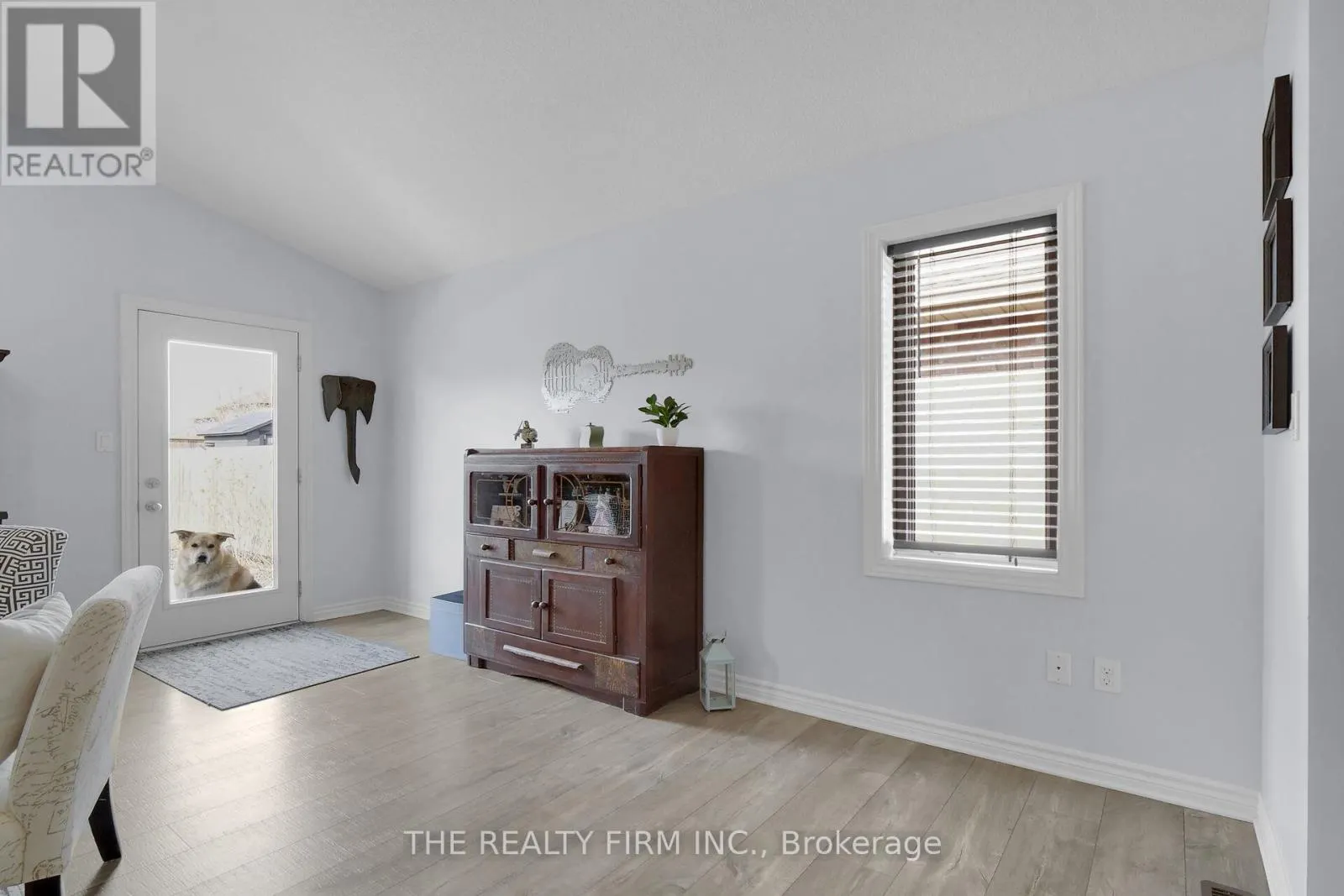 120 PEACH TREE BOULEVARD