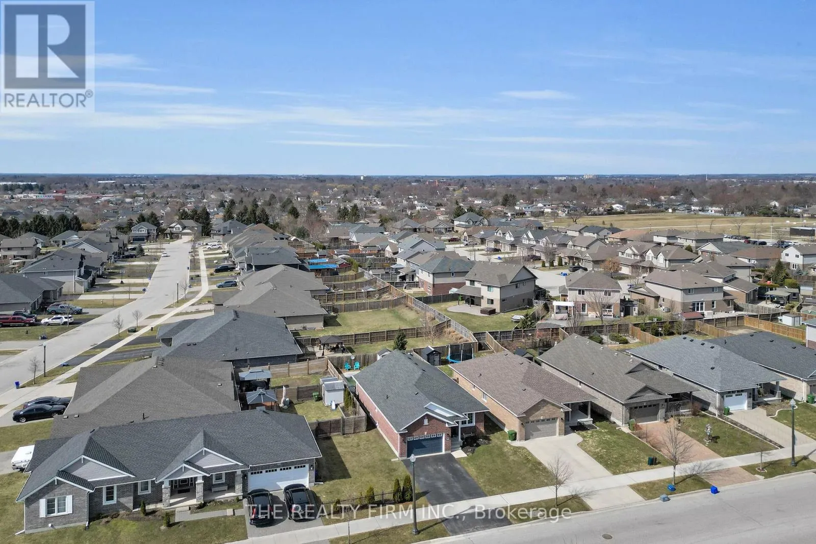 120 PEACH TREE BOULEVARD