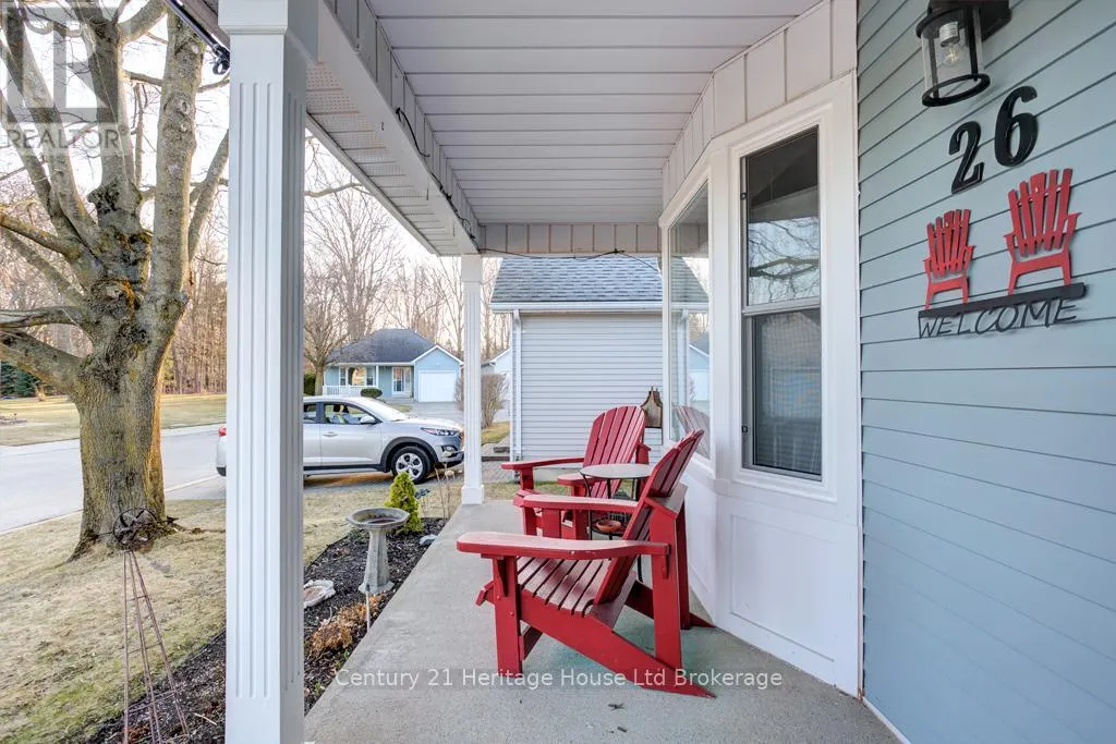 26 EDWIN CRESCENT