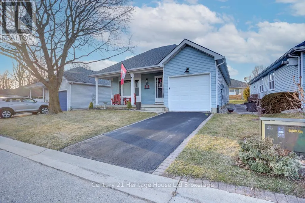 26 EDWIN CRESCENT