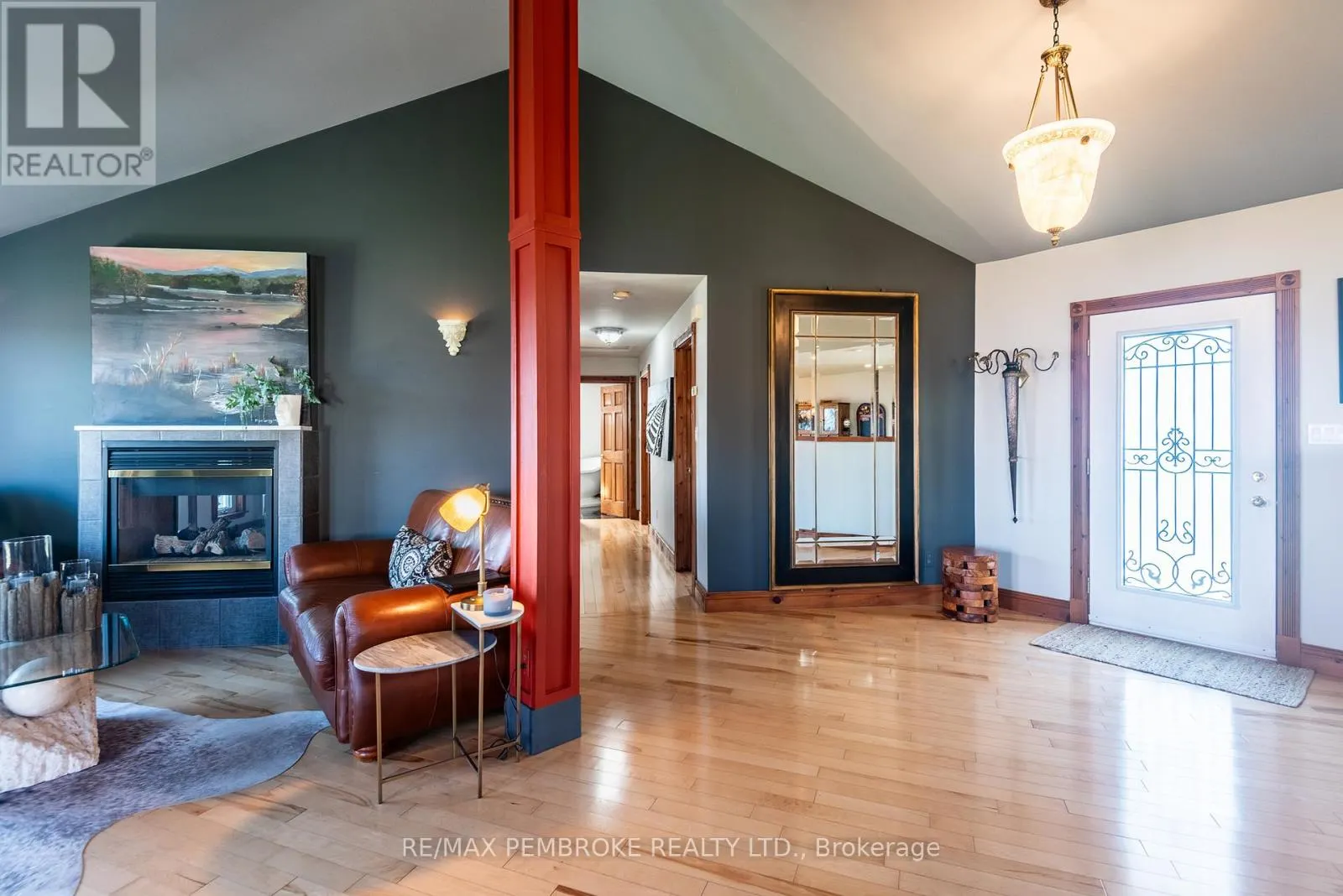 11 FAIRWAY DRIVE