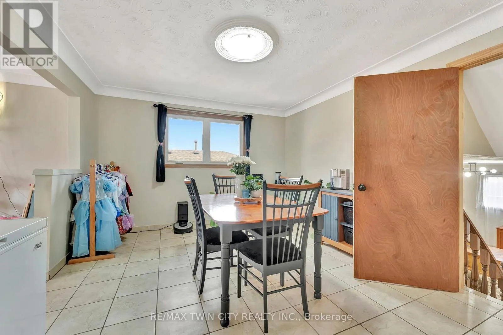 18 SPRUCEHILL DRIVE
