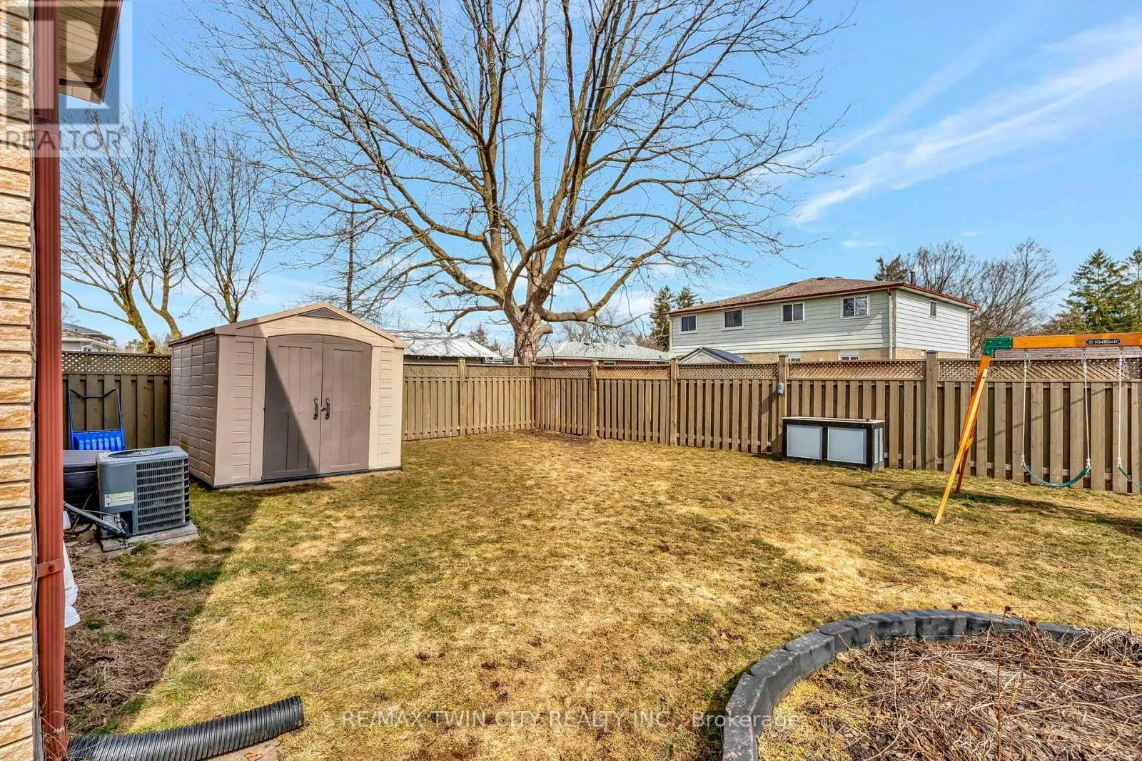 18 SPRUCEHILL DRIVE