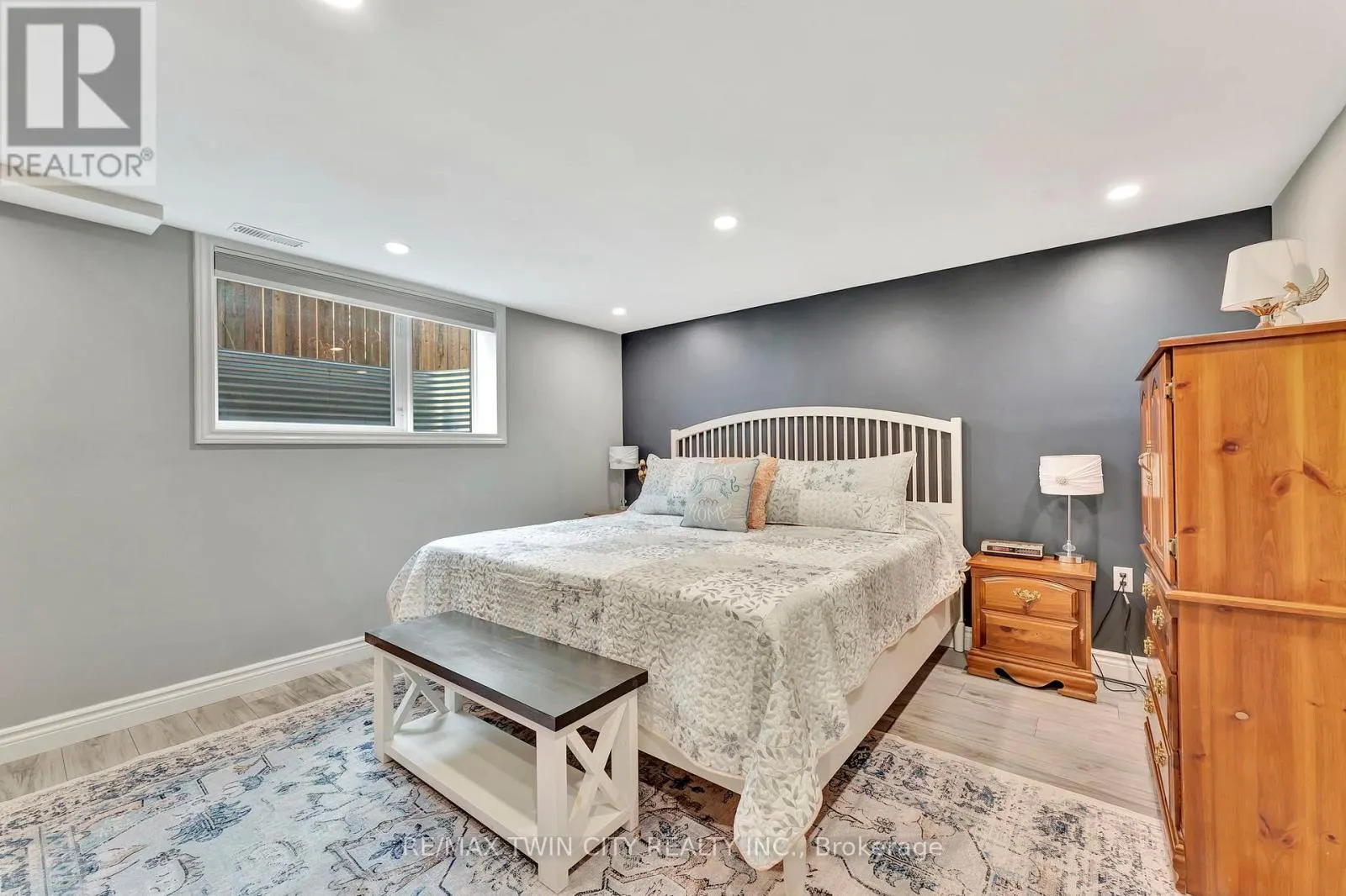 18 SPRUCEHILL DRIVE