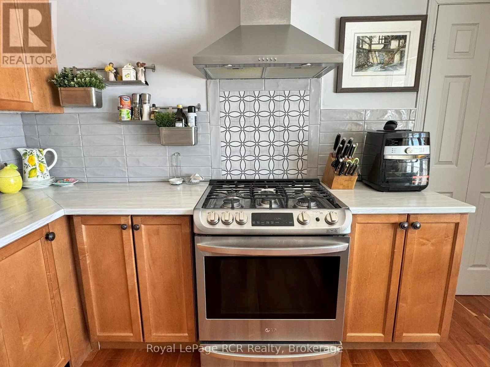 409155 GREY RD 4