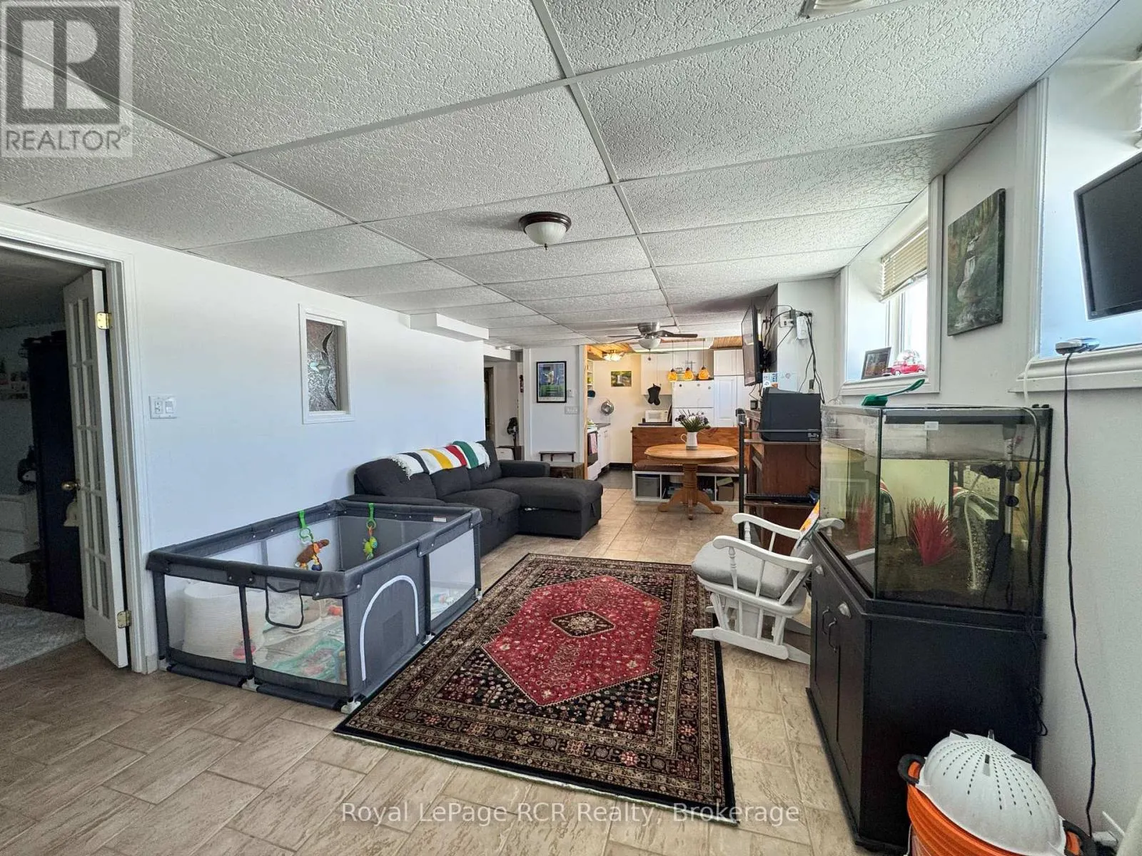 409155 GREY RD 4