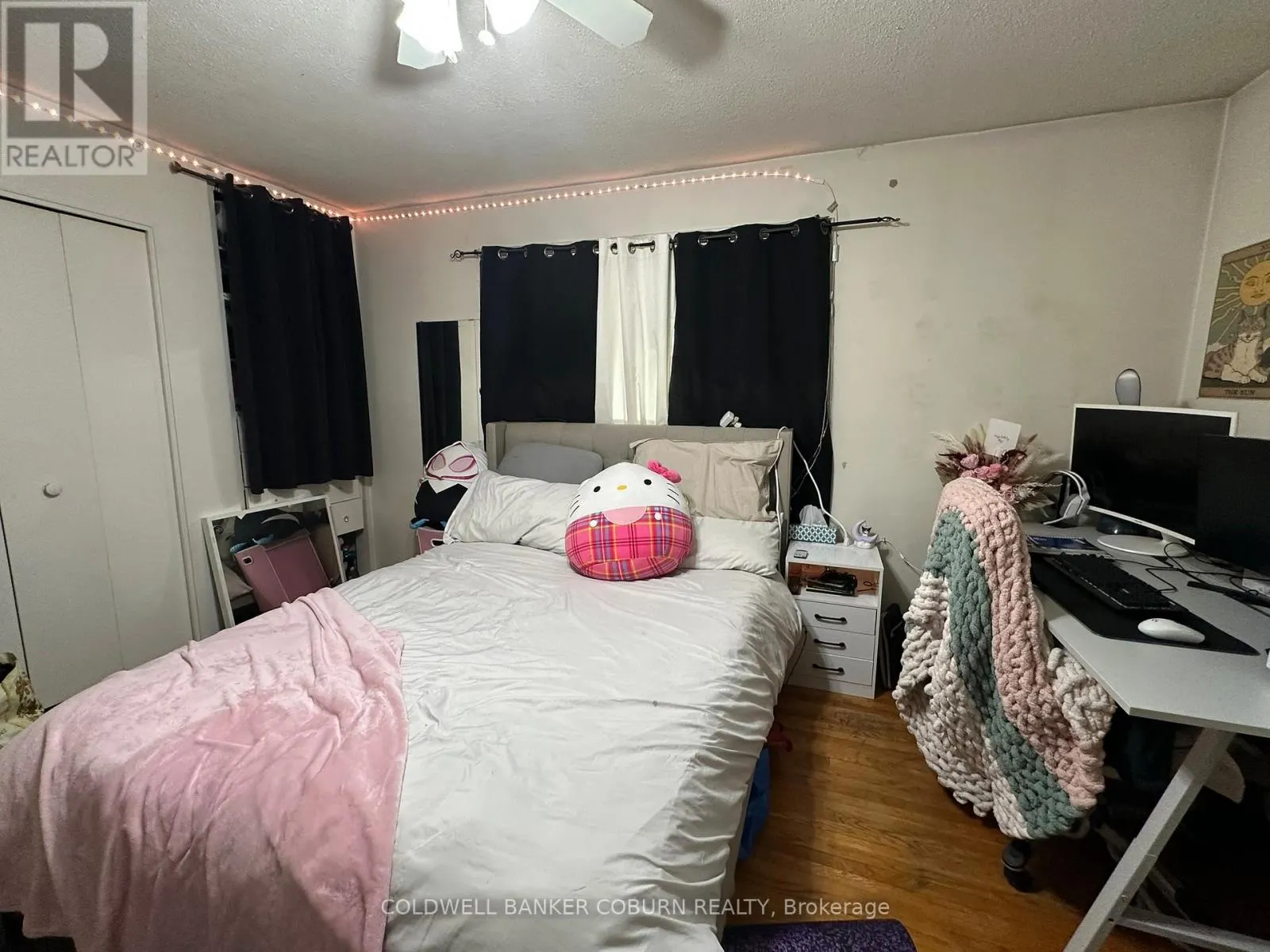 2211 ST LAURENT BOULEVARD