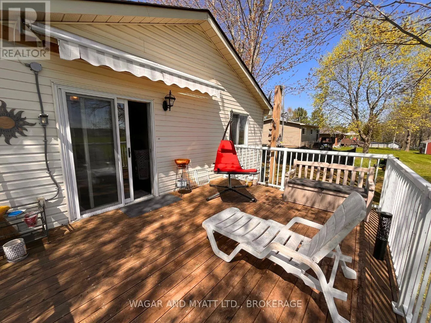 63 SOUTHWOOD CRESCENT N