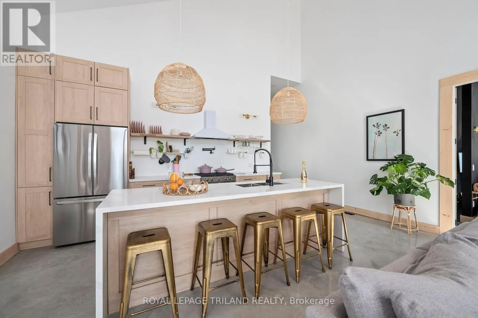 164 BRAYSIDE STREET