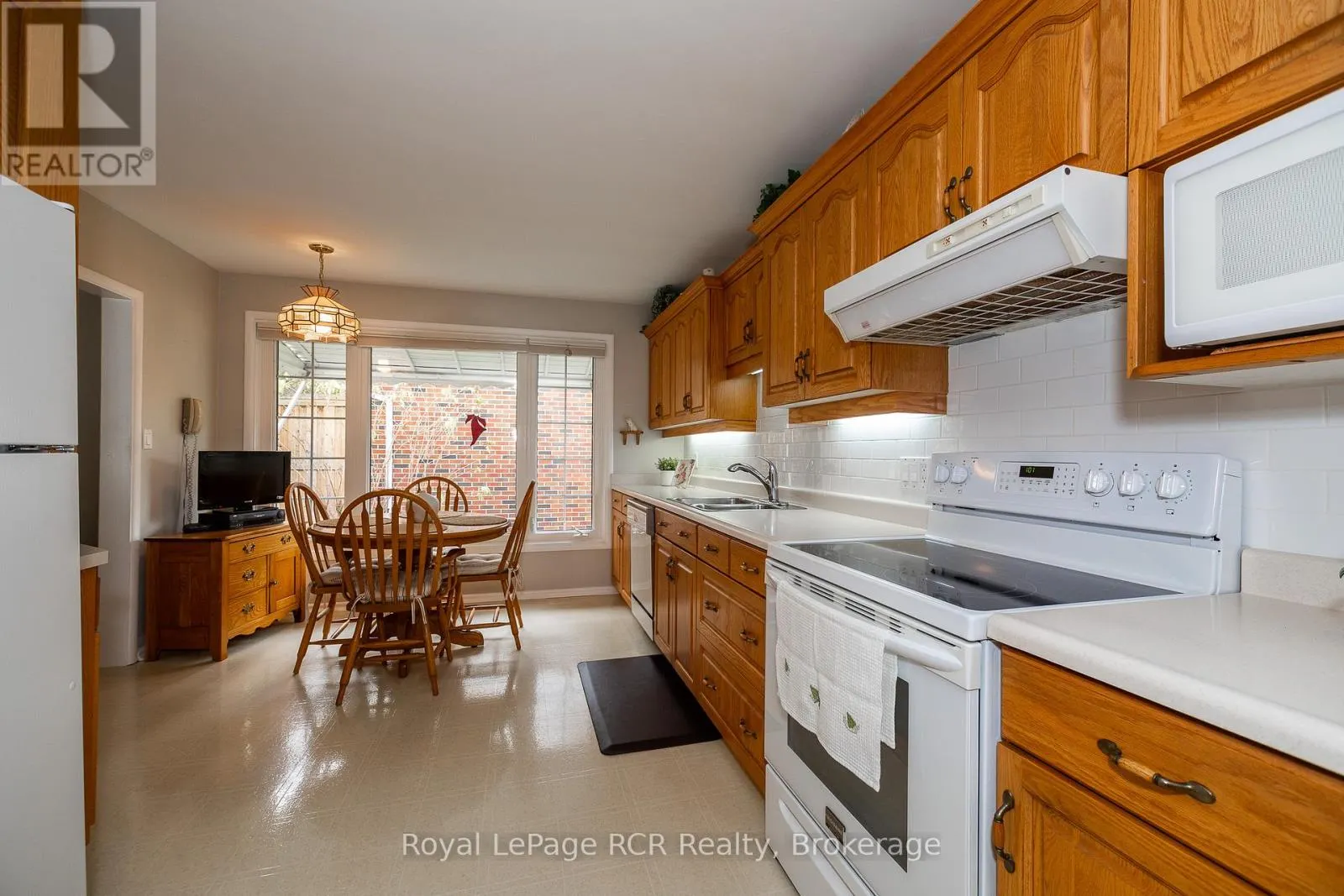 149 7TH AVENUE E
