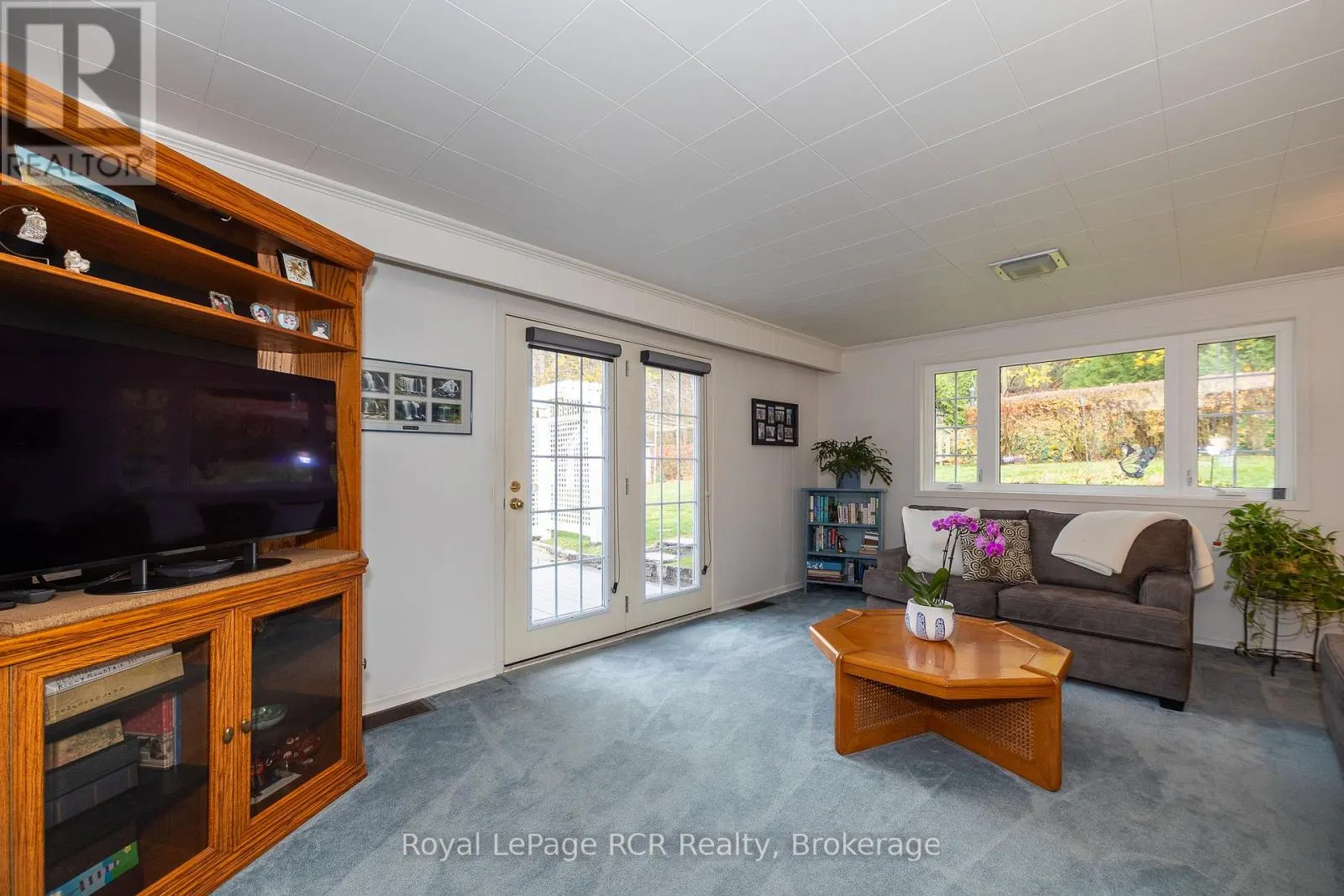 149 7TH AVENUE E