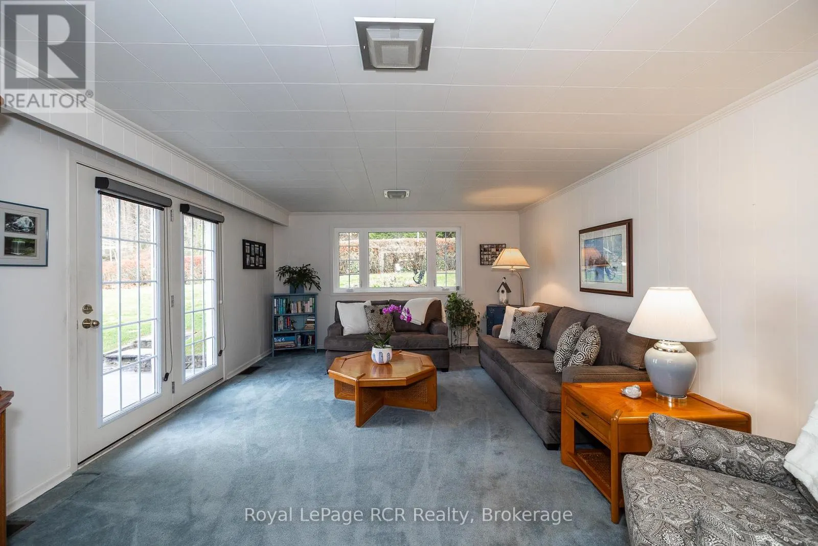 149 7TH AVENUE E