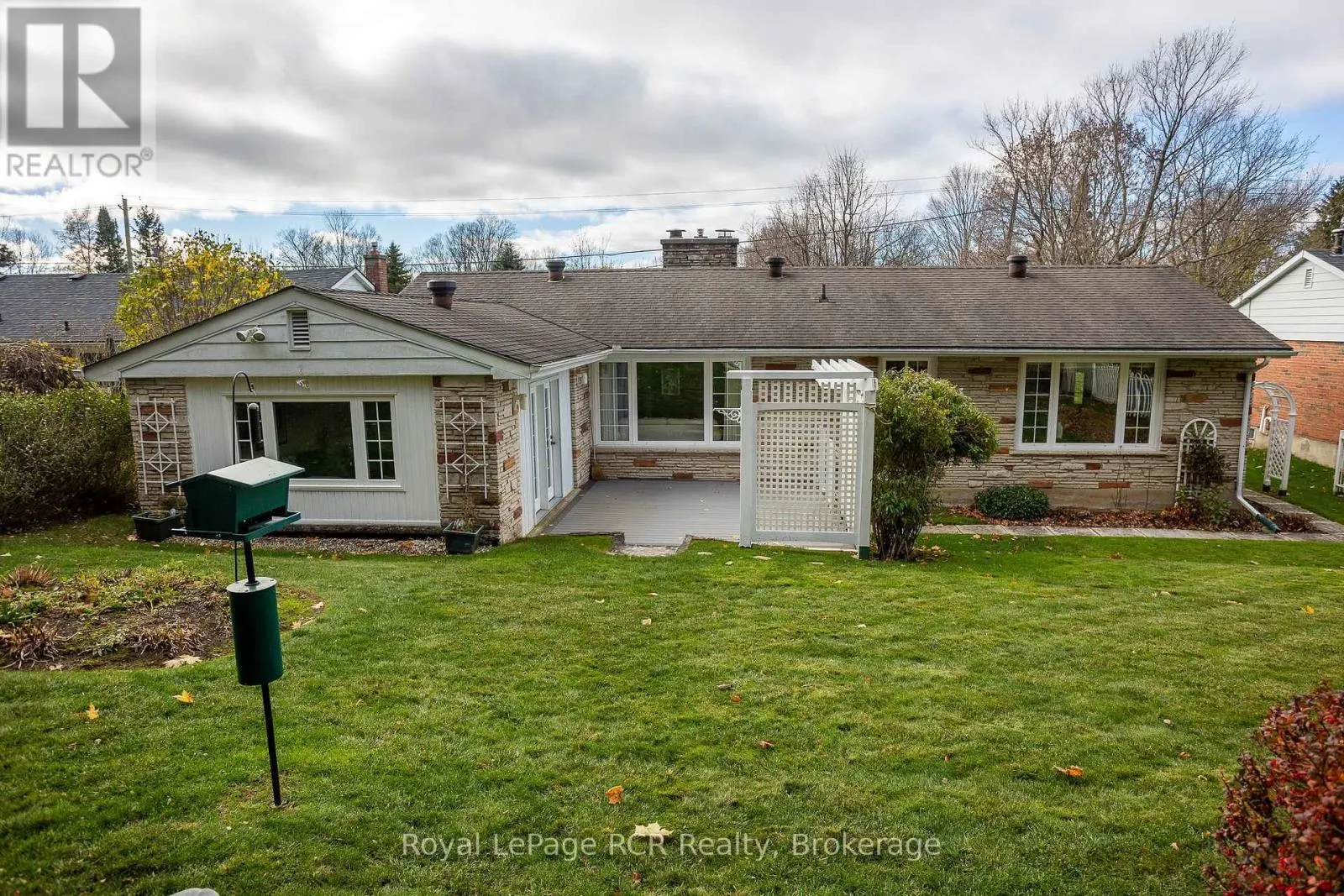 149 7TH AVENUE E