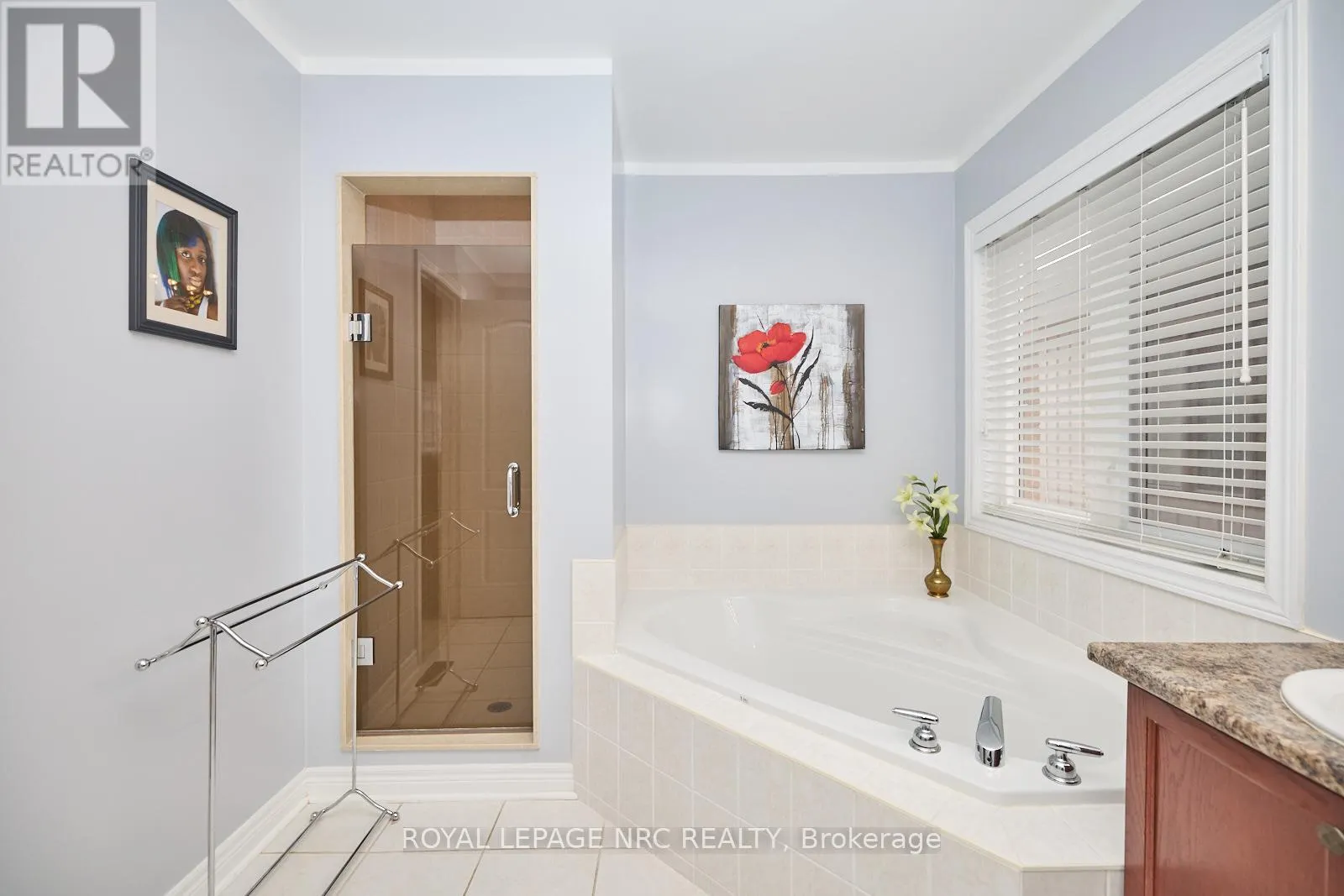 4 ALEX GRANT PLACE