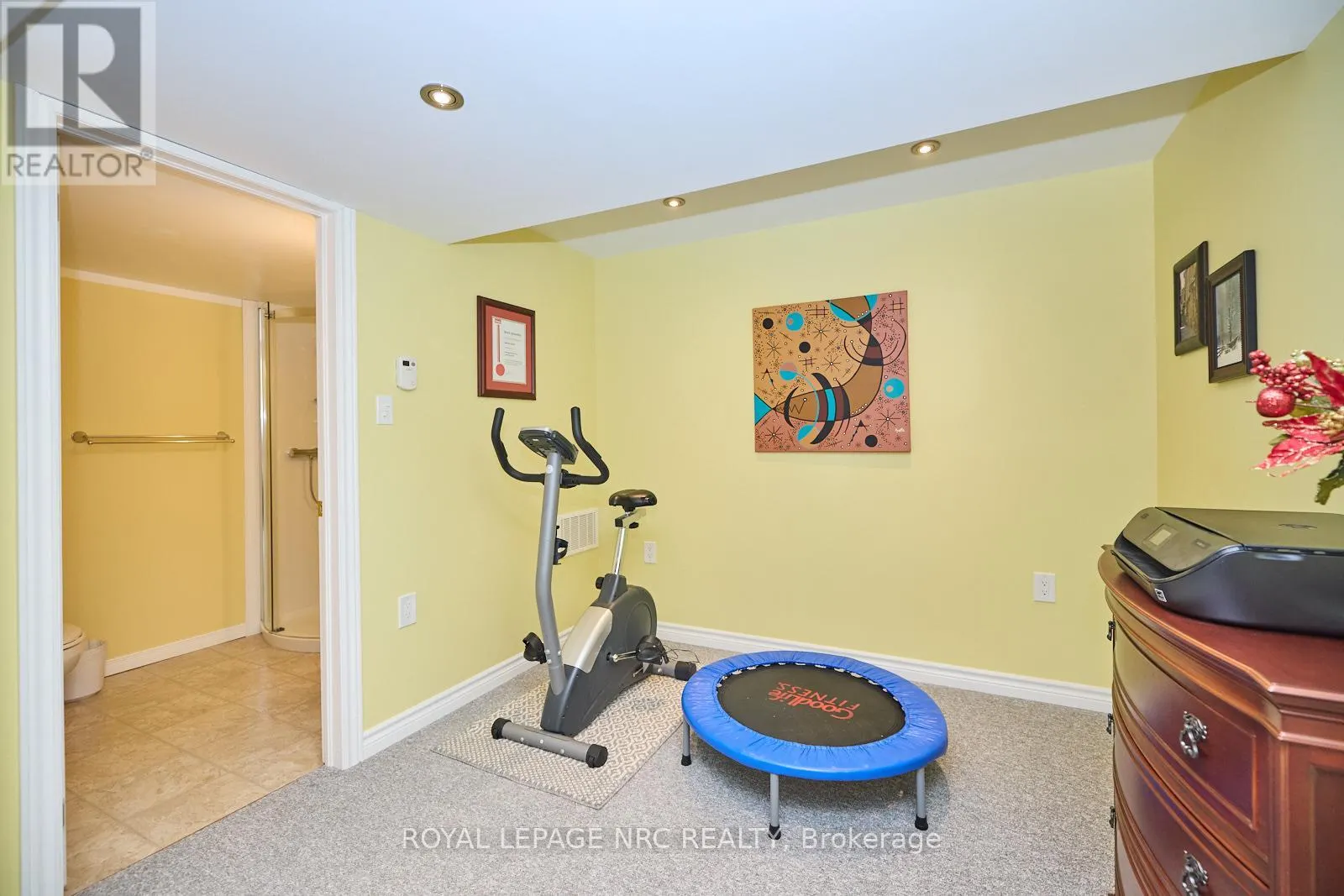 4 ALEX GRANT PLACE