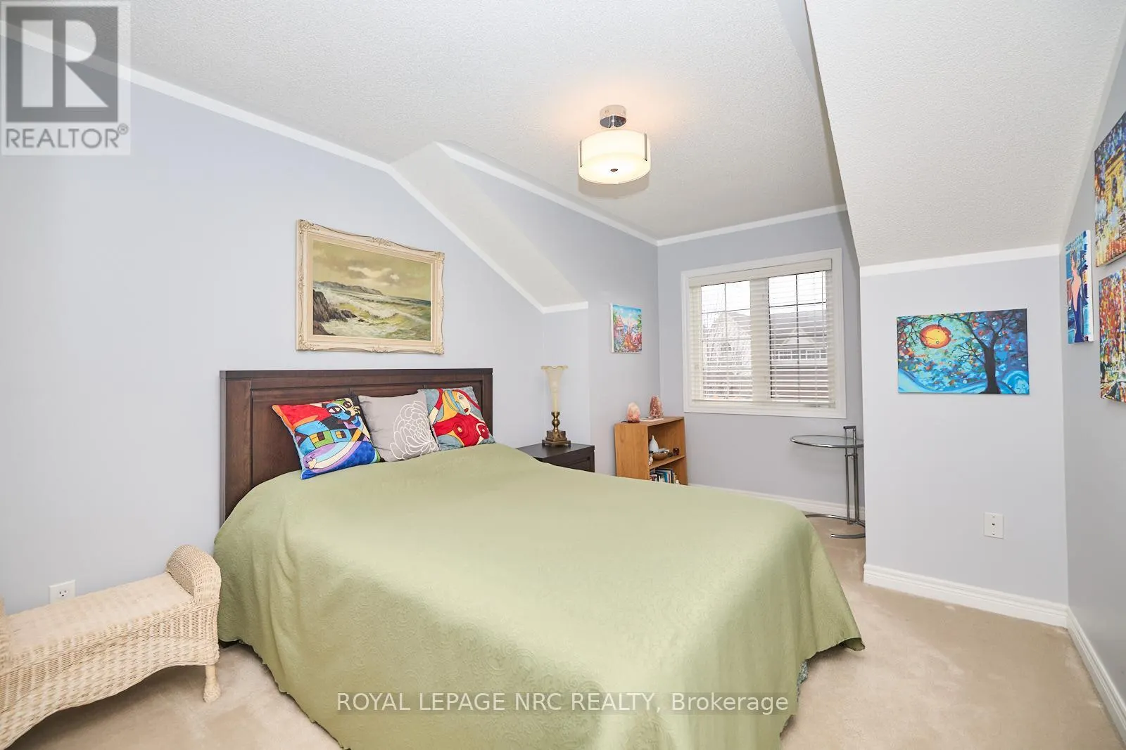 4 ALEX GRANT PLACE