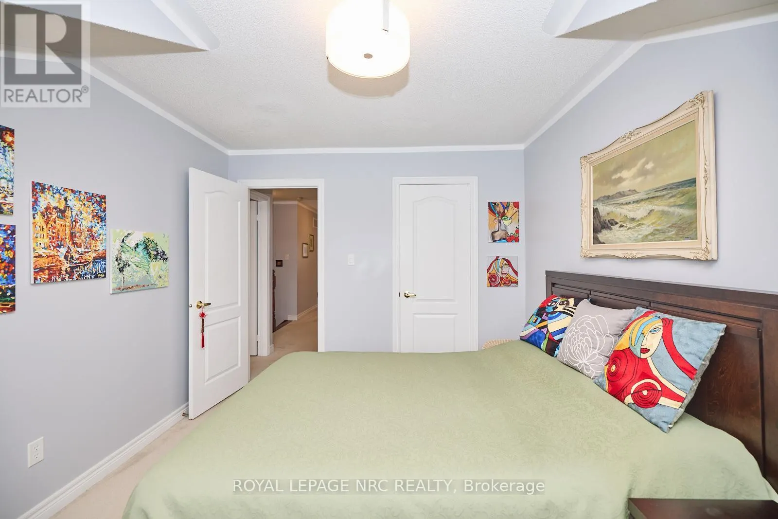 4 ALEX GRANT PLACE