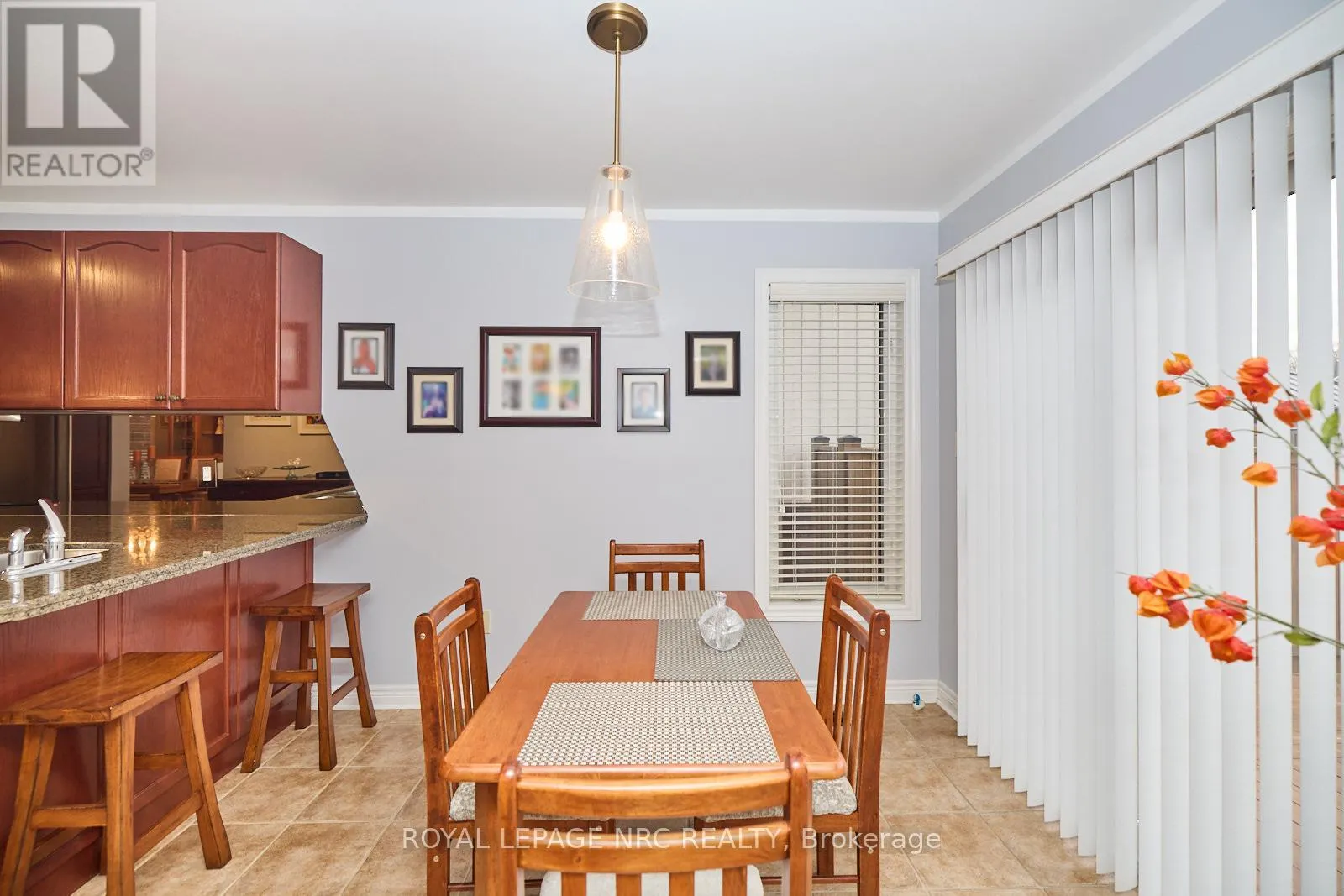 4 ALEX GRANT PLACE