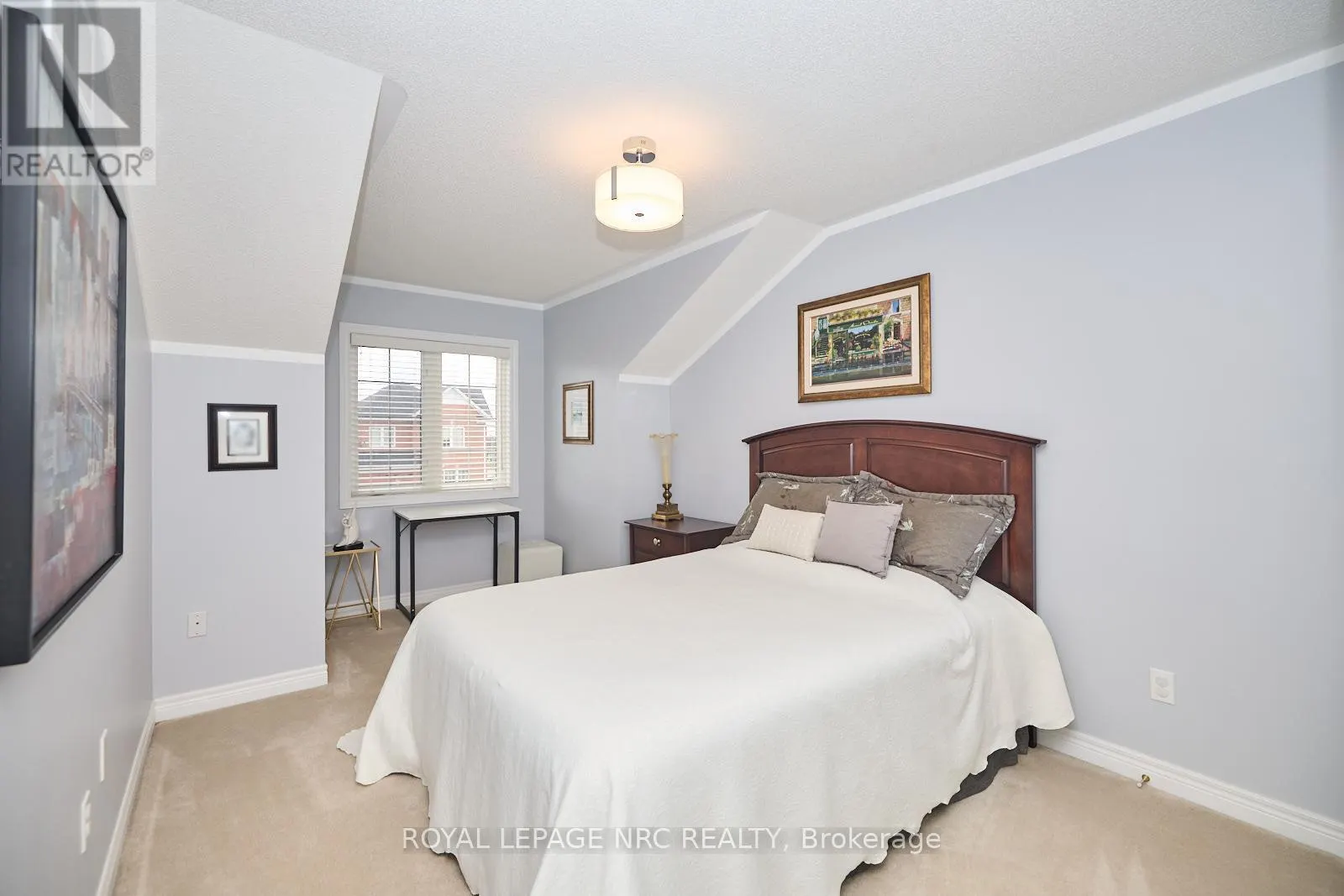 4 ALEX GRANT PLACE