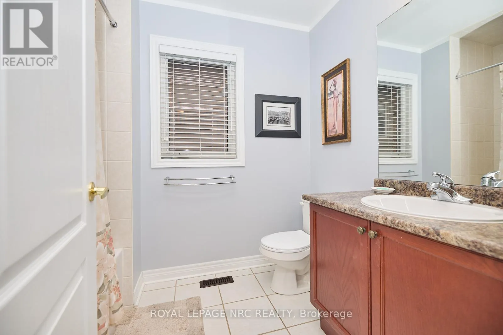 4 ALEX GRANT PLACE