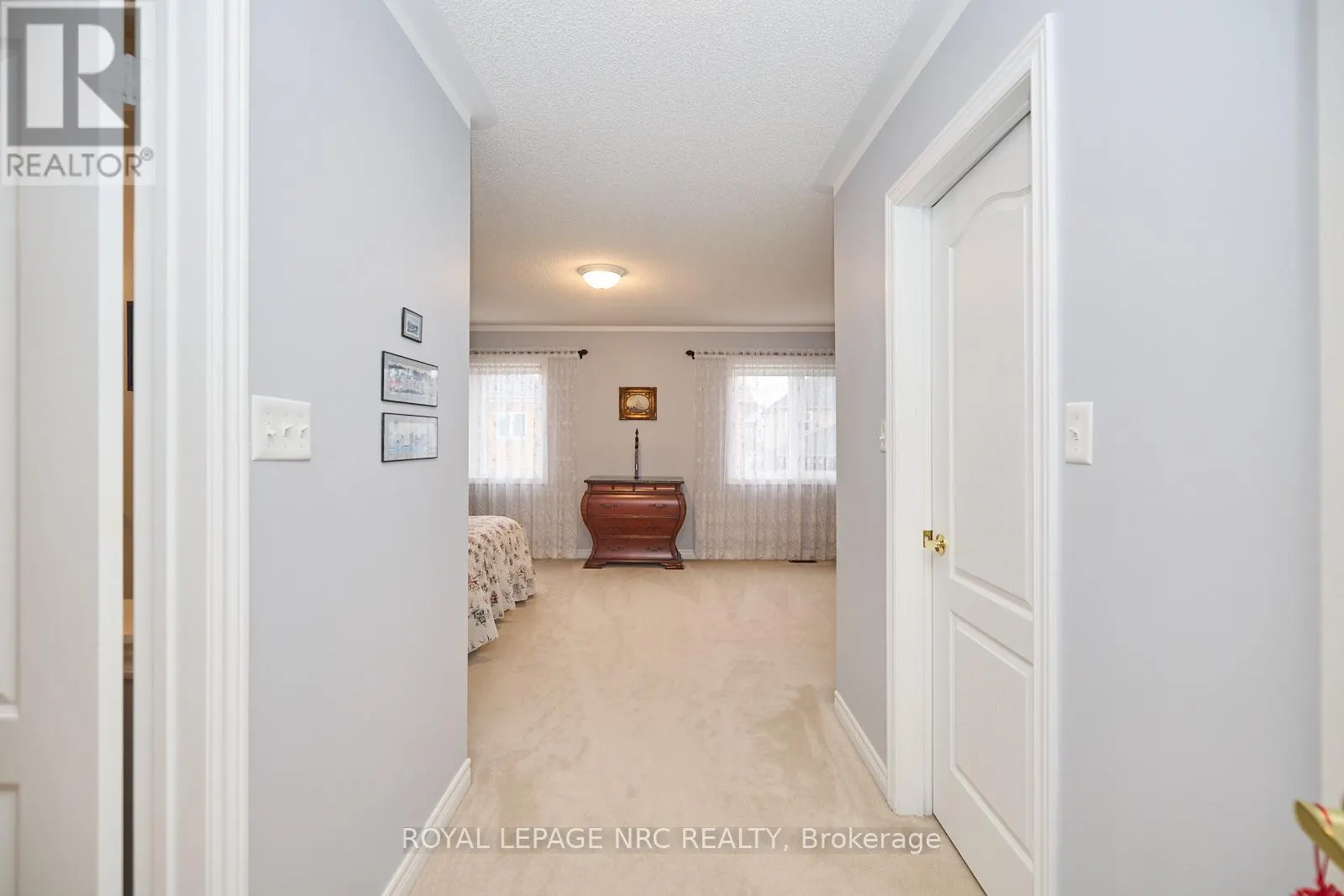 4 ALEX GRANT PLACE