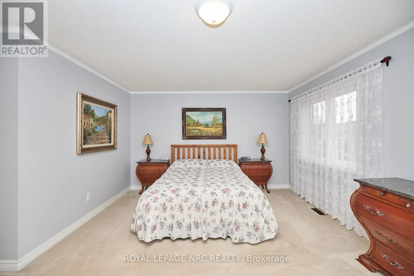 4 ALEX GRANT PLACE