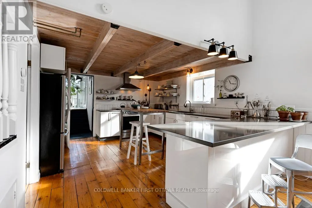 3886 STONECREST ROAD