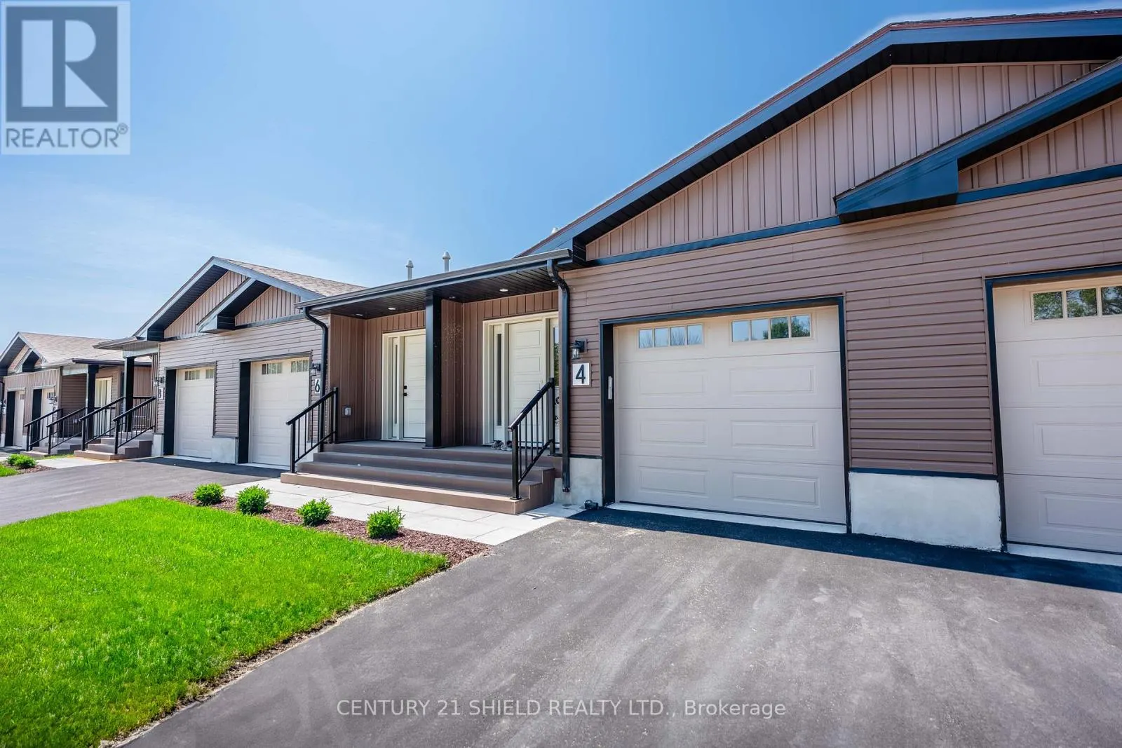 4 ERINDALE LANE
