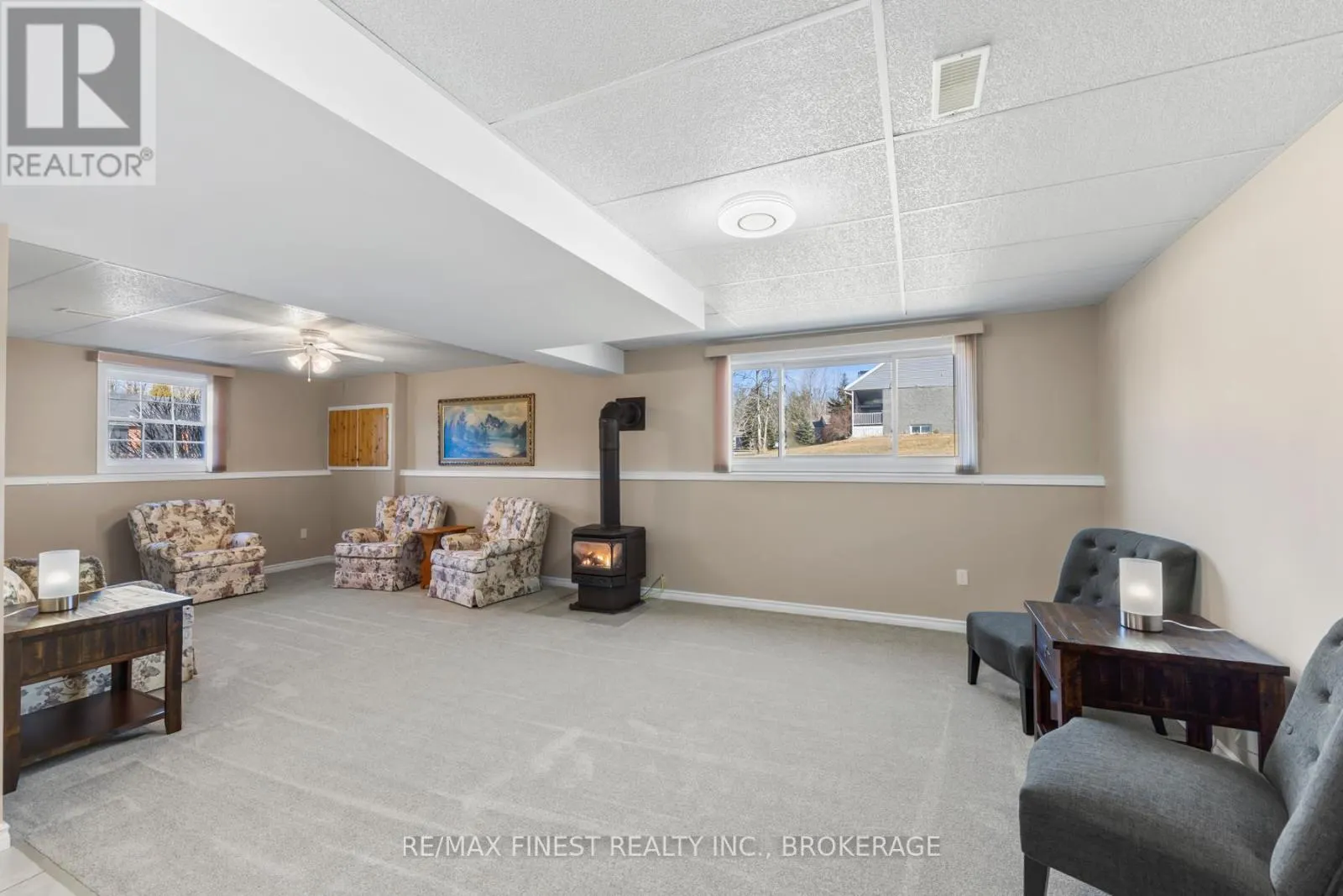 4360 ASHWOOD DRIVE