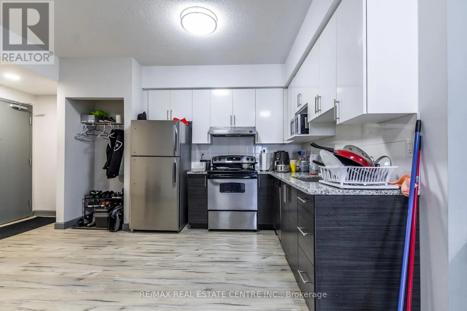 326 - 258C SUNVIEW STREET