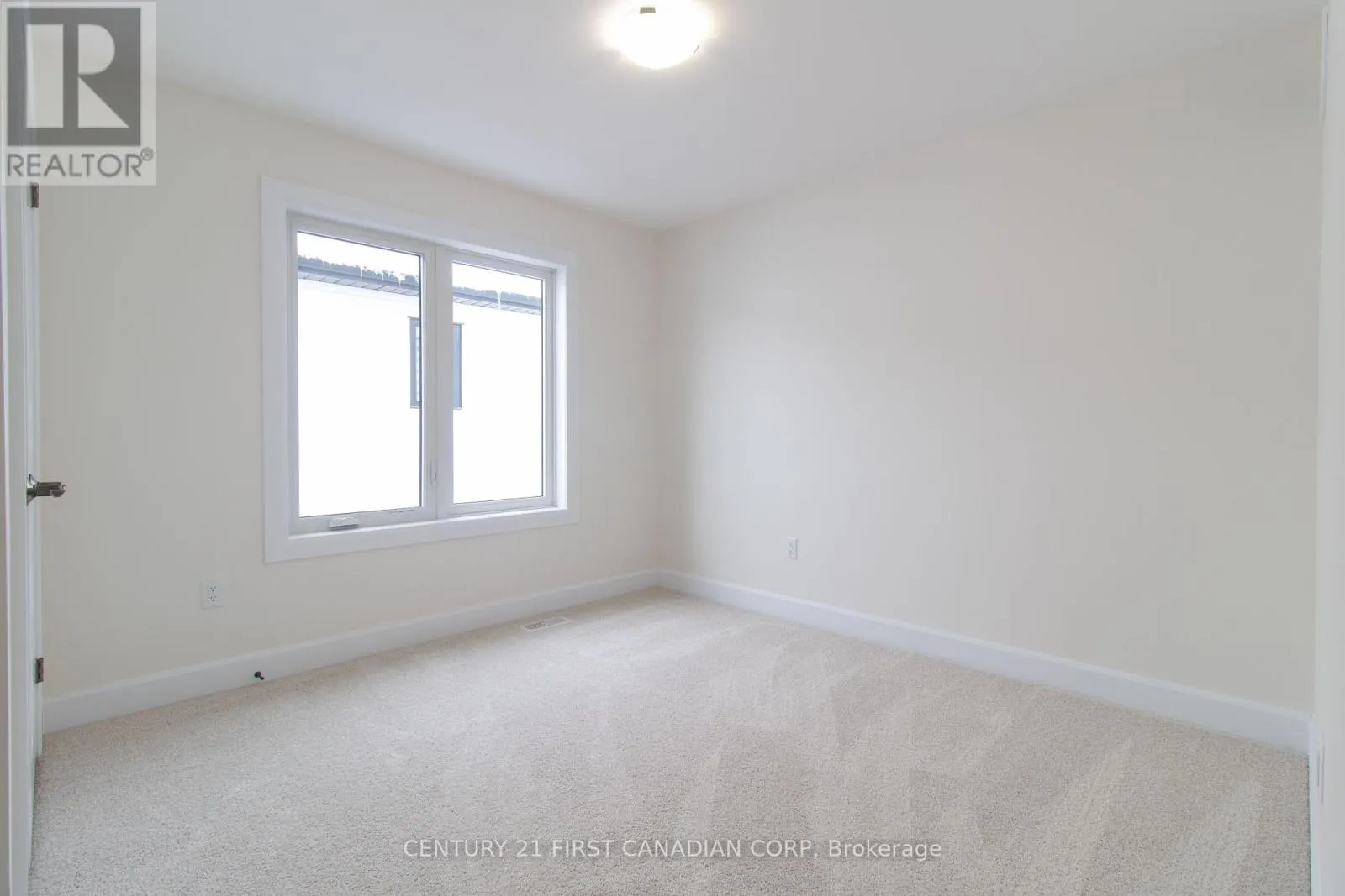 1378 SHIELDS PLACE