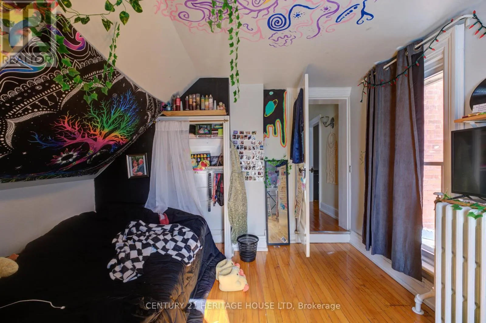 111 ERIE AVENUE