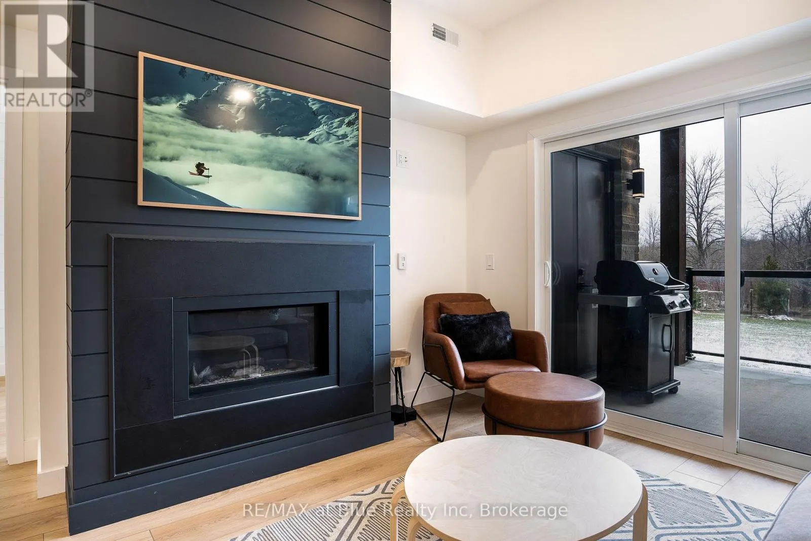 105 - 12 BEAUSOLEIL LANE, #105