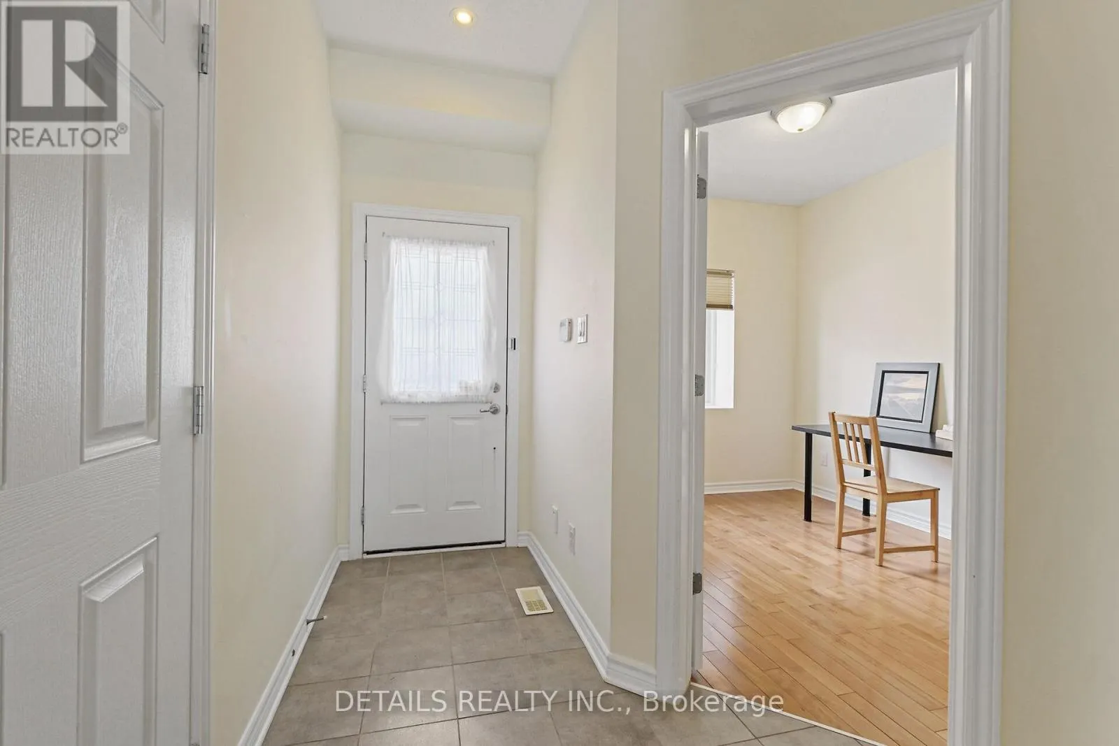 404 ABBEYDALE CIRCLE