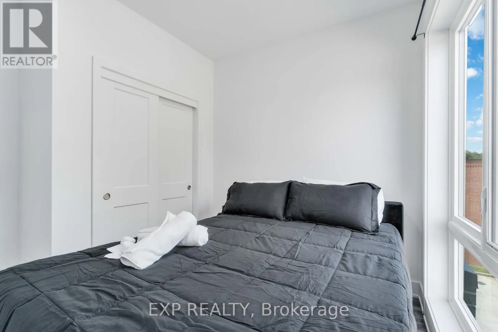 312 - 6065 MCLEOD ROAD N