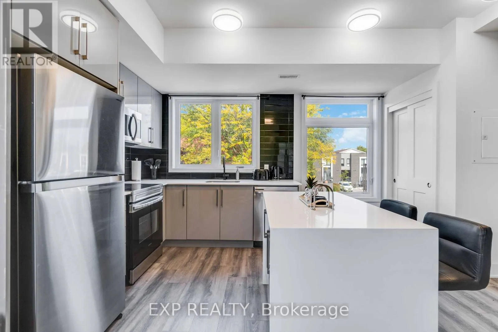 312 - 6065 MCLEOD ROAD N