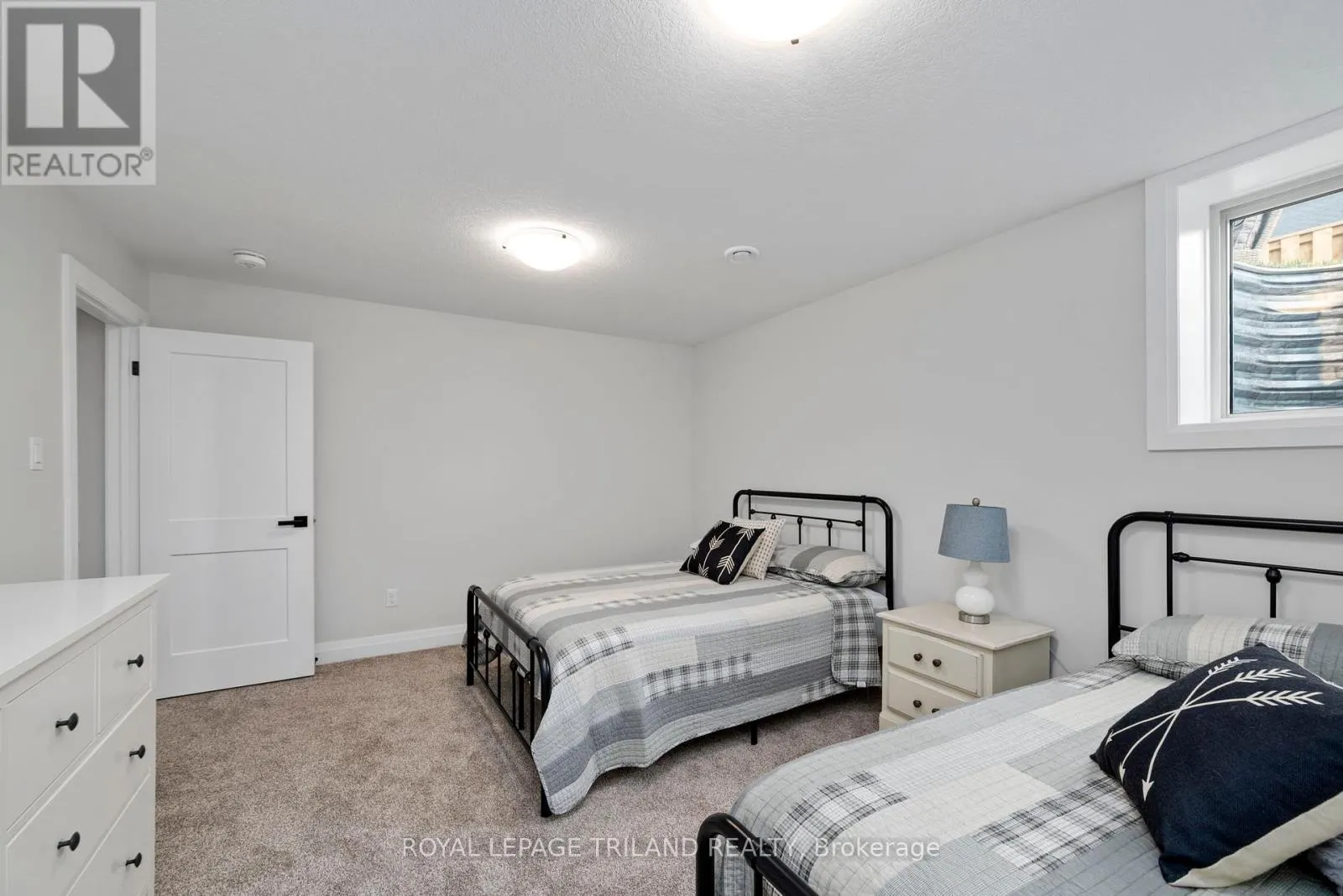 34 - 63 COMPASS TRAIL, #34