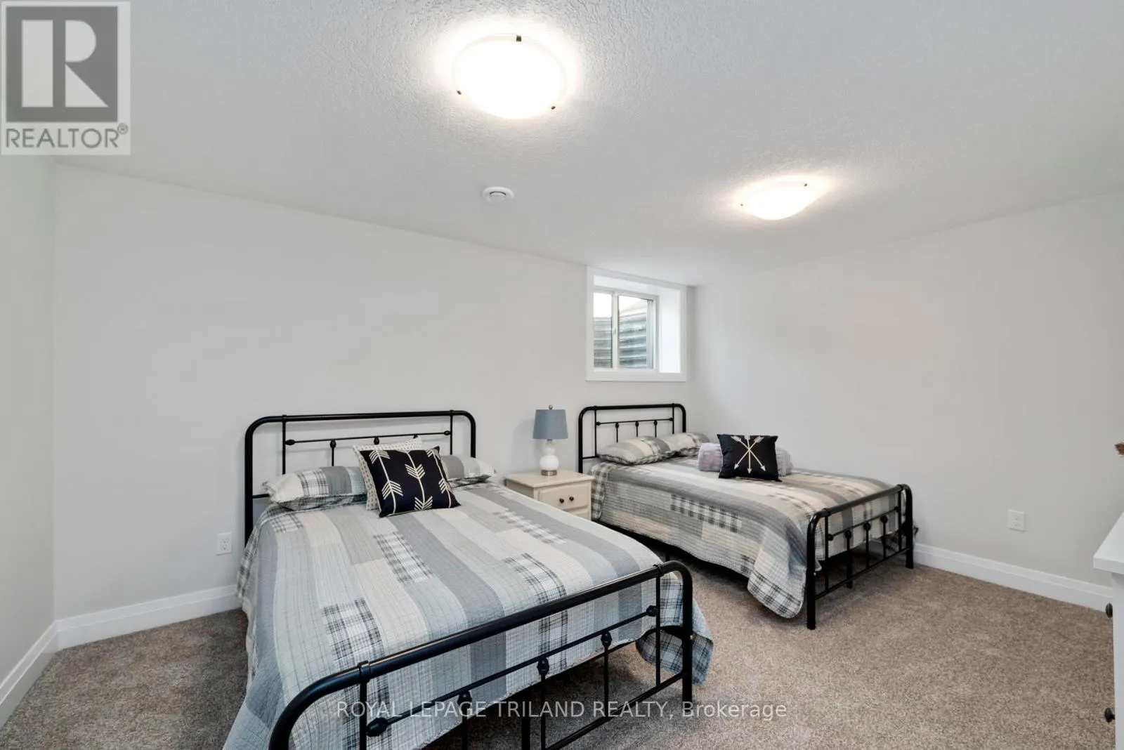 34 - 63 COMPASS TRAIL, #34