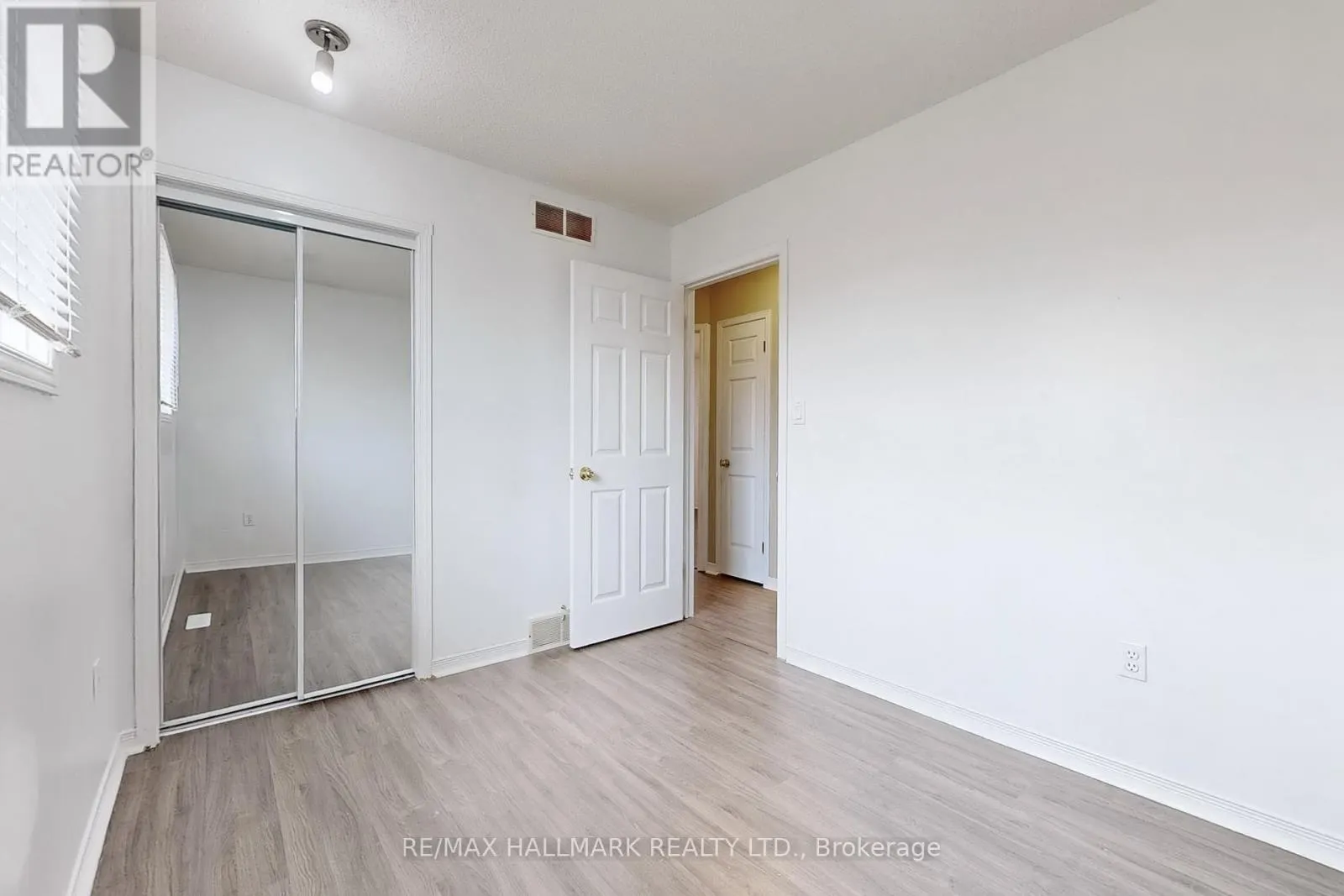 343 FLEMING DRIVE