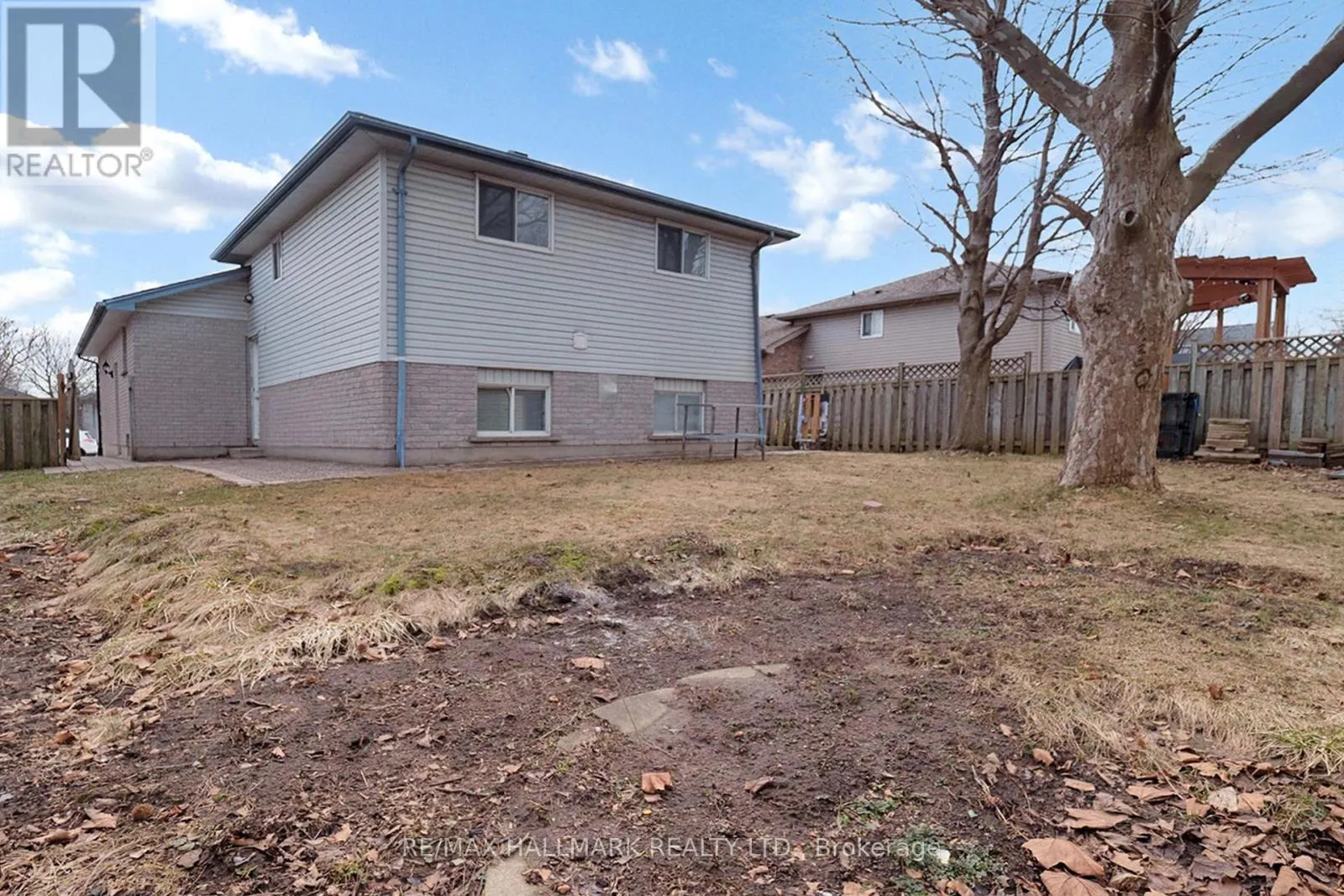 343 FLEMING DRIVE